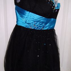 Dress For Party $15 Wear One Time 