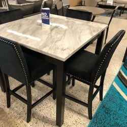 Lennon 5-Piece Counter Height Set (Dining table and Chairs