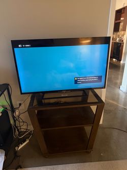 Sony 40 in TV with remote