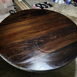 Dining room Table