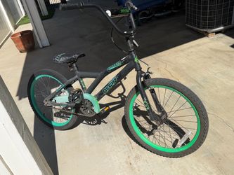 Small  - med  Huffy bike