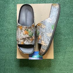 Nike Calm real tree camo slides