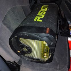 12-in FUSION  With Amp