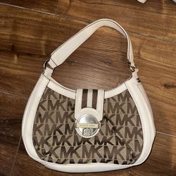 Michael Kors bag monogram