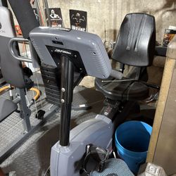 Life Fitness Workout Bike