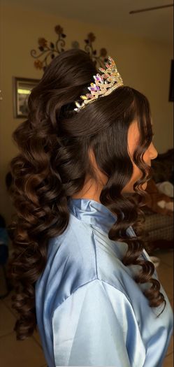 Maquillaje y peinado profesional