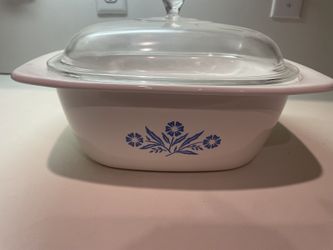Corning Ware Blue Cornflower Dutch Oven With Kid