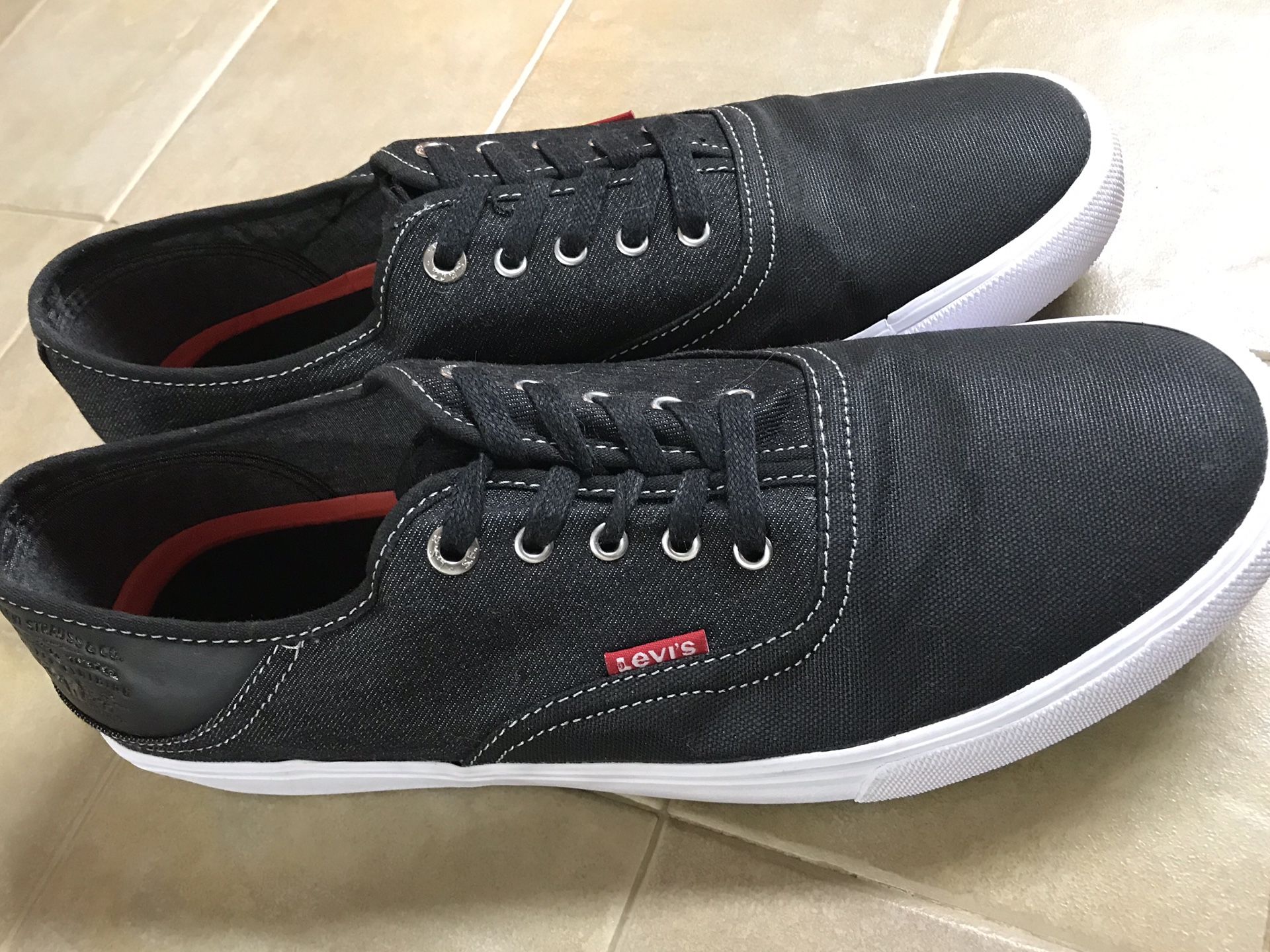 Men’s Levi Shoes