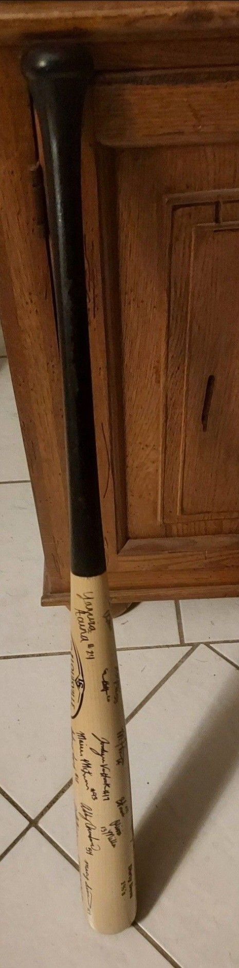 Sports Memorabilia Softball Bat With Lot Of Asu Softball...