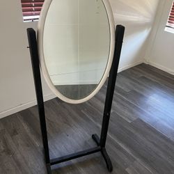 Free Mirror