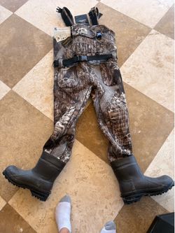 NEW Hodgman Neoprene Chest Waders w/ Boots (Mossy Oak Camo) – Size 12 – Thinsulate