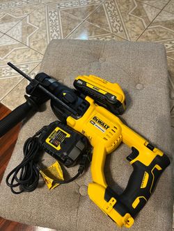 20v dewalt sds plus hammer drill