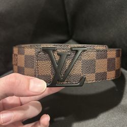Louis Vuitton belt