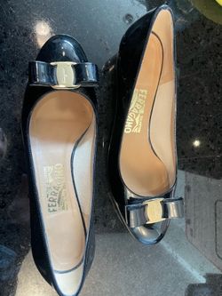 Salvatore Ferragamo Black Patent Leather Flats – Women’s Size 8.5