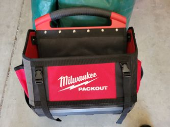 Milwaukee packout