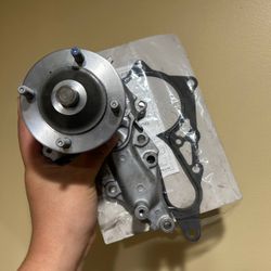 Aisin WPT038 2JZ 10 bolt water pump brand new