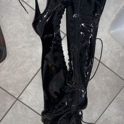 7" HEEL, 2 3/4" PF STRETCH PF THIGH BOOT, SIDE ZIP