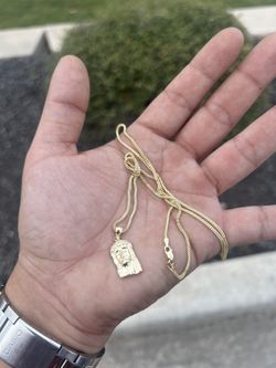 10k gold Franco Chain Necklace + Jesus Head Pendant 10kt