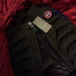 CANADA GOOSE VEST