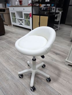 Adjustable Stool