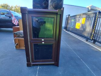 Glass cabinet