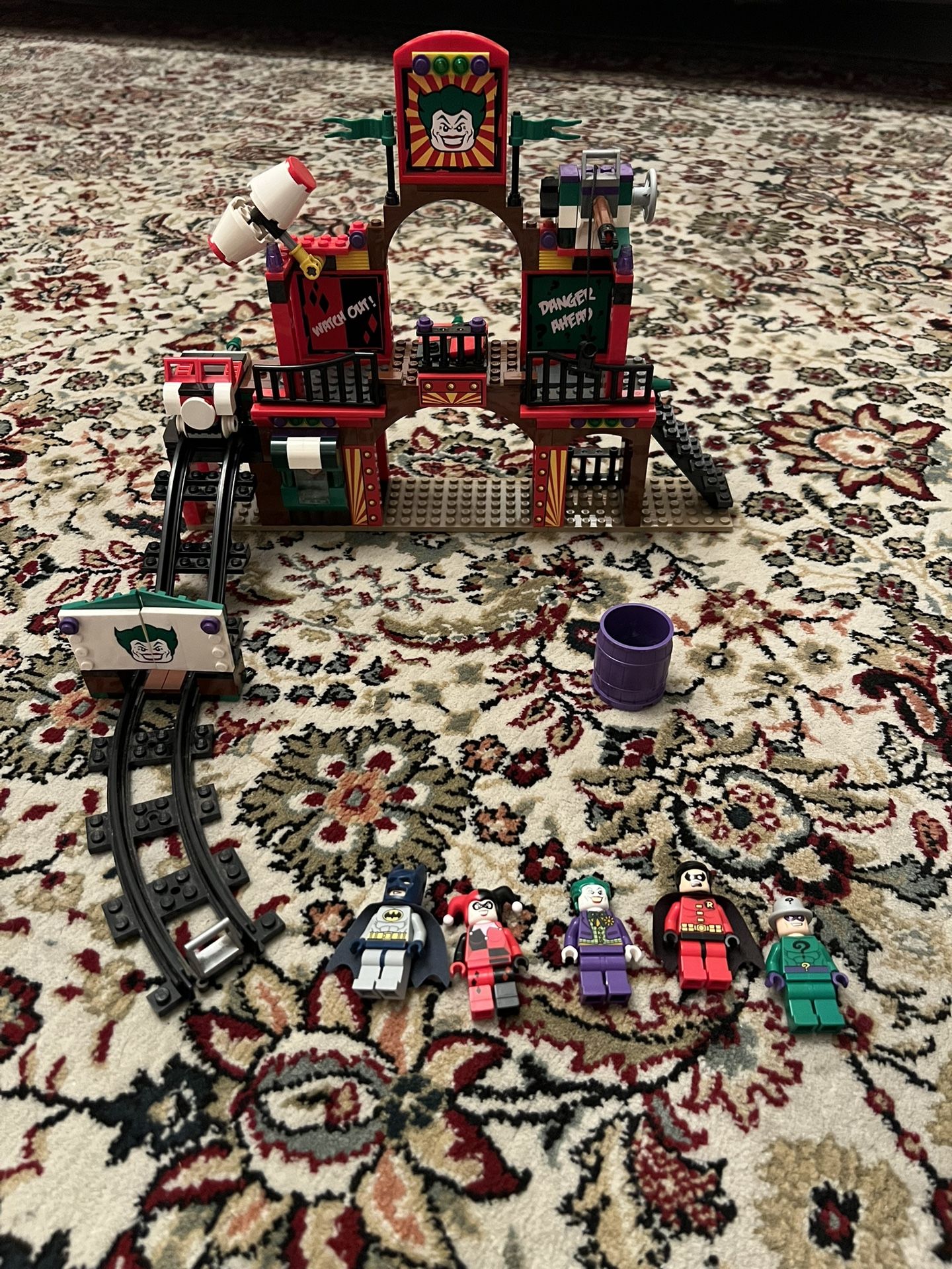 Lego The Dynamic Duo Funhouse Escape