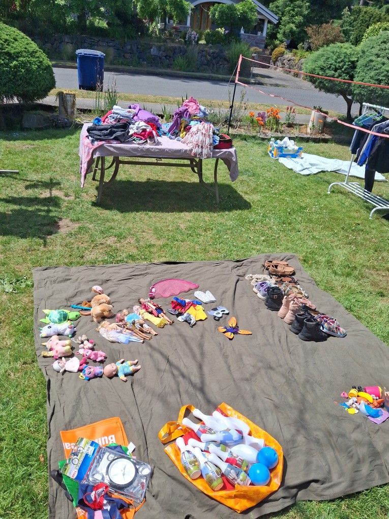 $1.00 Everything Kids Yard Sale