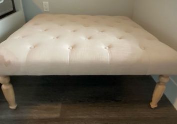 40x40 bedroom table