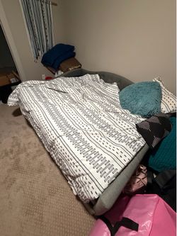 Queen Size Trundle Bed