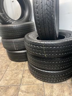 SET LT 215/85/16 CONTINENTAL SEMI NEW $300 PRICE INCLUDE PROFESSIONAL INSTALLATION AND TAX