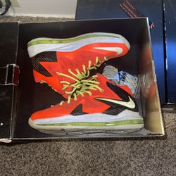 Lebron X Total Crimson 