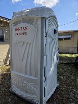 Portable POTTY,REST ROOM ,party , Wedding?entertainment