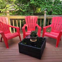 Wicker Glass Table