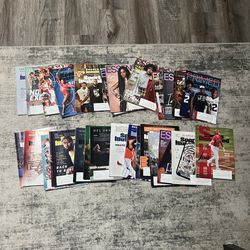 Sports Illustrated And Essence Magazines 