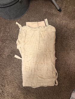Tipsy Elves woman’s zip up mummy costume