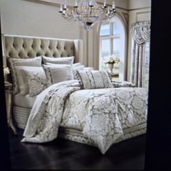 King-size Comforter Set