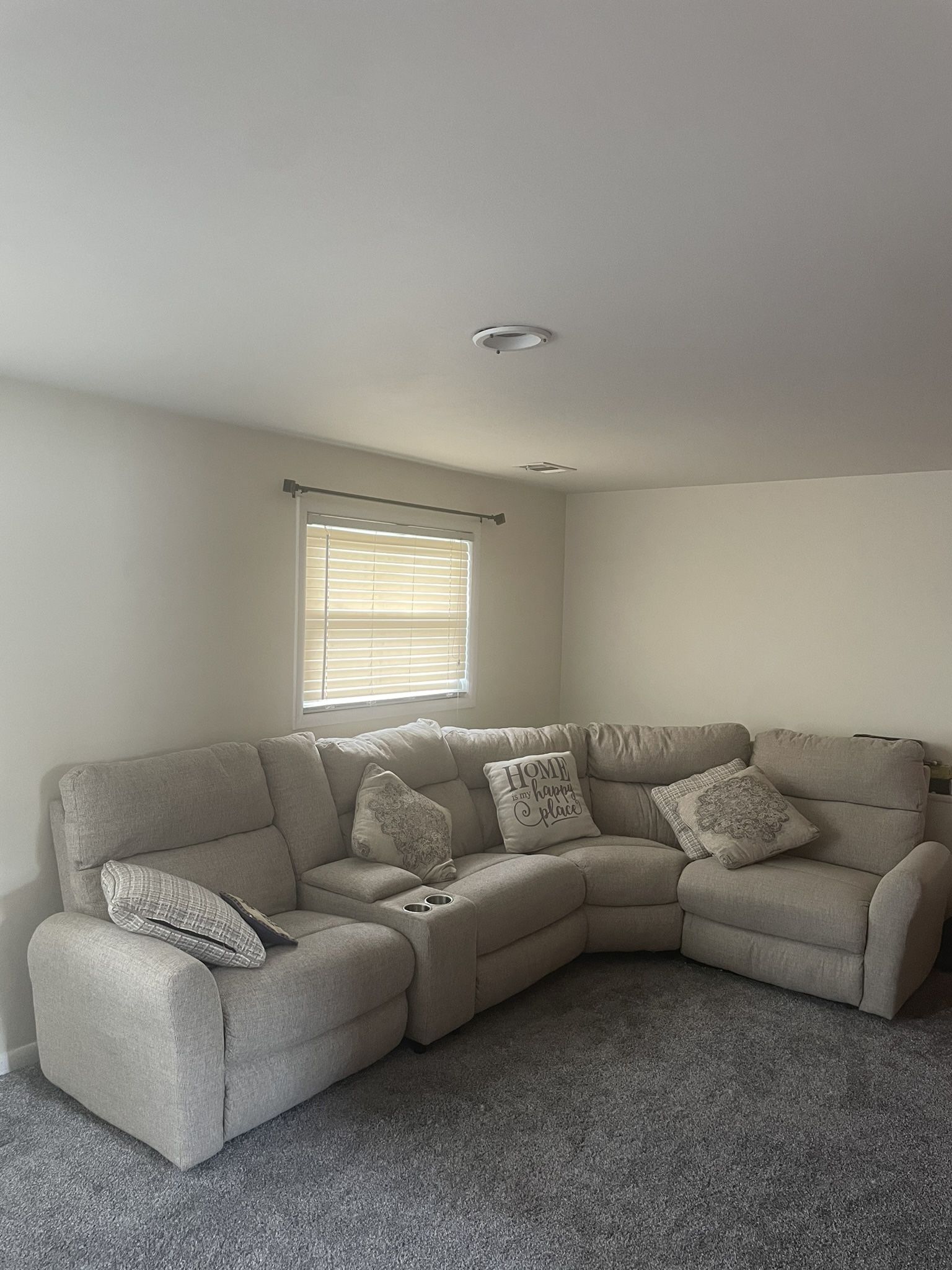 Living Room Couch (5pc)
