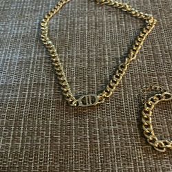 New Set / D **i **o ***r  Symbol Set Necklace And Bracelet 