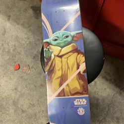 Grogu/The Child/ Baby Yoda Element Skateboard