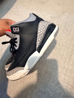 Boys jordan 3’s