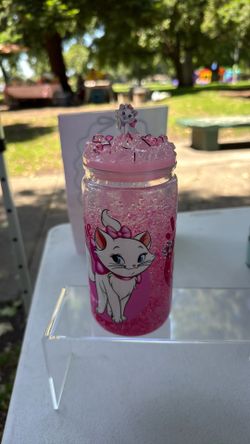 Marie Snowglobe Cup