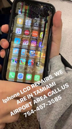 iPhone lcd black & white series 6,7,8,x,xr,xsmx contact us for prices and info