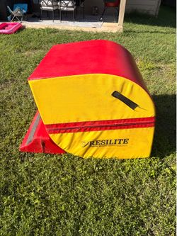 Back Hand Spring Trainer w/stopper. Gymnastics/ Tumble equipment. Excellent Condition.