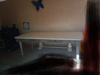 Kitchen table