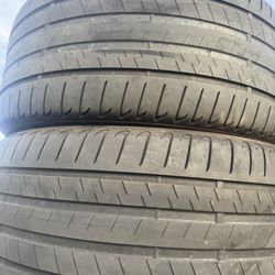(2) 275/35R21 PAIR OF USED TIRES BRIDGETONE RUN FLAT 50% LIFE !