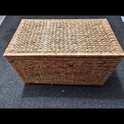 Woven Storage Trunk