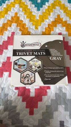 Silicone trivet mats