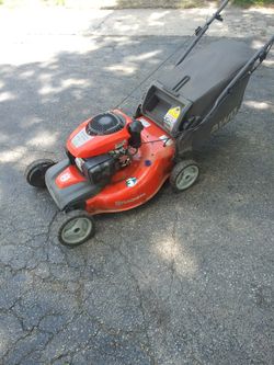 Husqvarna Hu 675 AWD. XT675 for Sale in Grandview MO OfferUp