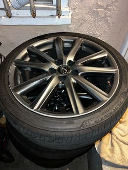 Lexus F Sport 19" Alloy Wheels