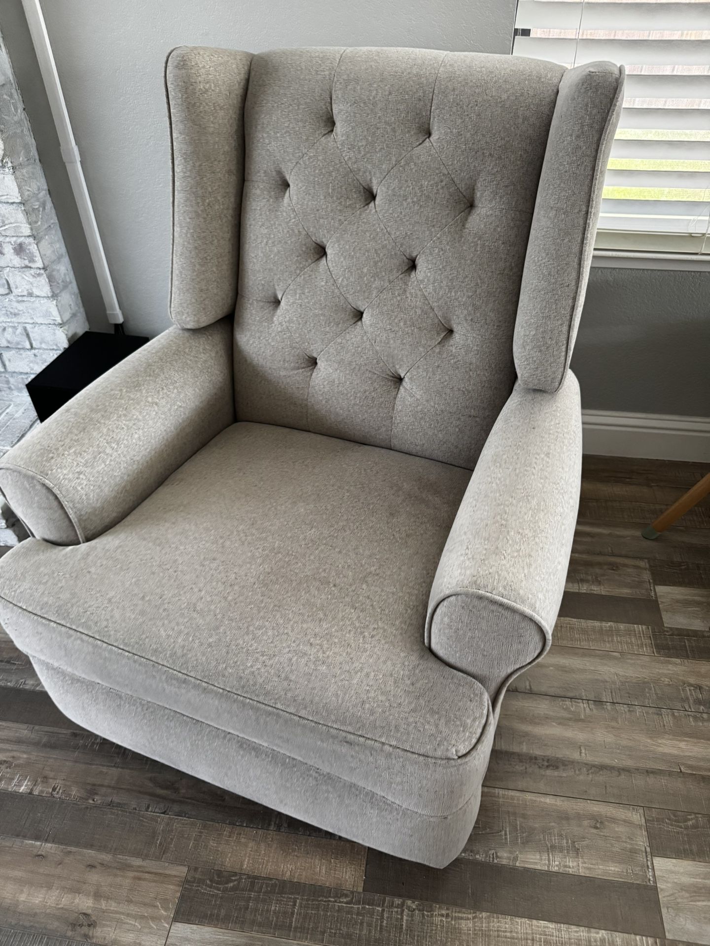 Recliner Chair